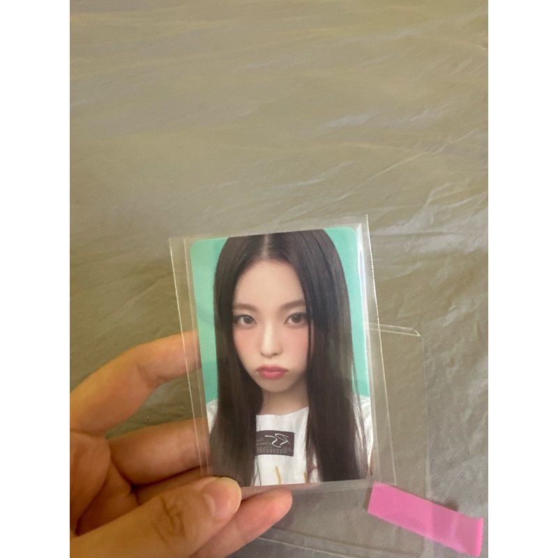 🪧 Jiwoo 金智友 Fe3O4四氧化三鐵 專輯小卡｜NMIXX｜單售Jiwoo的小卡🩵🤍🐬NSWER