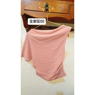 全新不對稱斜肩短板上衣