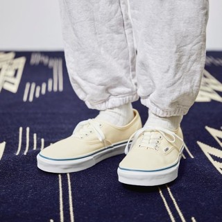 [unclev1966] Vans Classic Authentic 米白 冰淇淋 藍線 休閒 百搭 滑板鞋 男女款