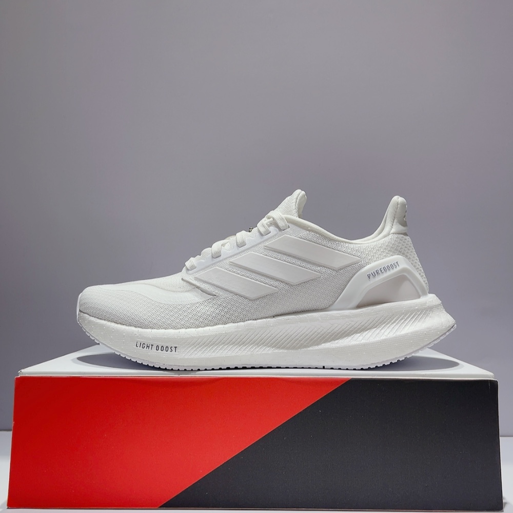 Adidas情侶慢跑鞋的價格推薦 - 2025年6月 | 比價比個夠BigGo