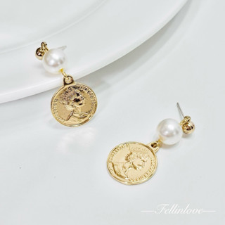 —FellinLove— 《現貨》✨網上爆款氣質簡約日常珍珠金幣s925銀針耳環、純銀耳環、純銀耳針
