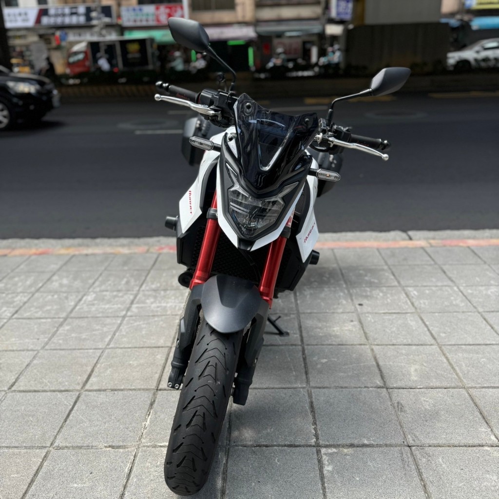 (貳輪嶼二手機車-新北中和店) 2023年 CB750 HORNET #6981