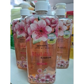(2027/1月)屈臣氏櫻花白草莓洗髮露700ml 洗髮精