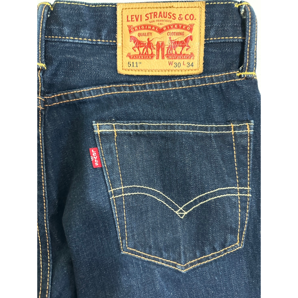 近全新正品Levis 511(W30)深藍直筒牛仔褲