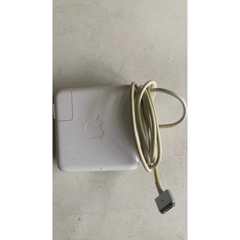 apple MagSafe 2 60w macbook pro 2015原裝二手充電器 （隨機出貨）（良品已測試過