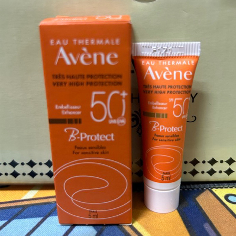 《體驗瓶》Avene 雅漾 全效極護亮顏防曬乳/極護控油清爽防曬液 SPF50 5ml