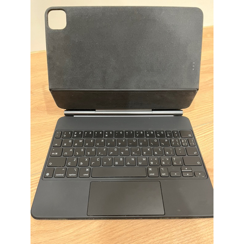Apple iPad Magic Keyboard 11吋 巧控鍵盤 黑色 原廠盒裝 附筆套 不含iPad 二手