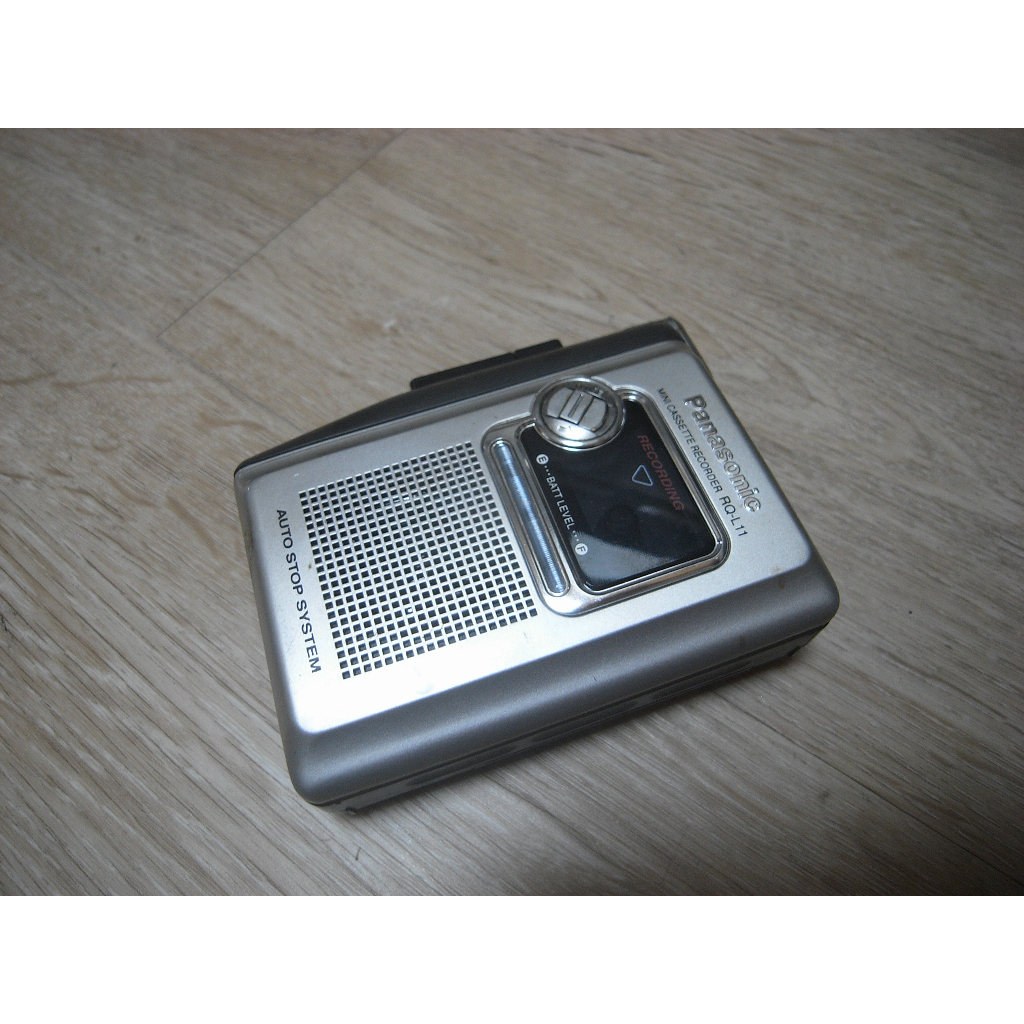 二手- 故障 國際牌 Panasonic RQ-L11 錄音帶 隨身聽/卡帶播放器 收音機 零件機