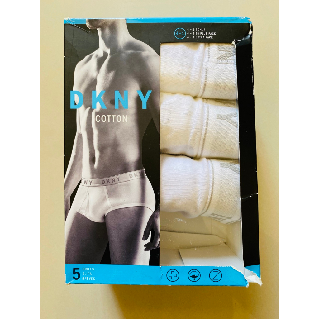 一件DKNY 純白棉內褲(有1-2處小黃點便宜賣)