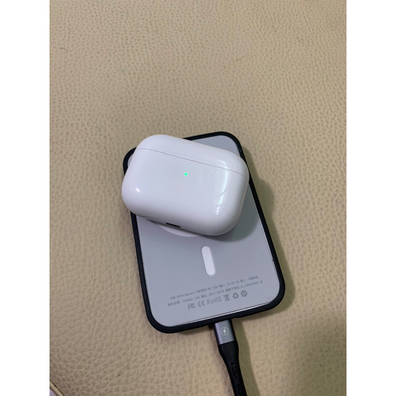 AirPods Pro 原廠充電盒（二手）