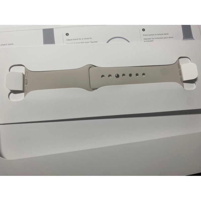 2023   Apple WATCH  SE  米白色原廠錶帶 44mm（只賣錶帶限貨1）