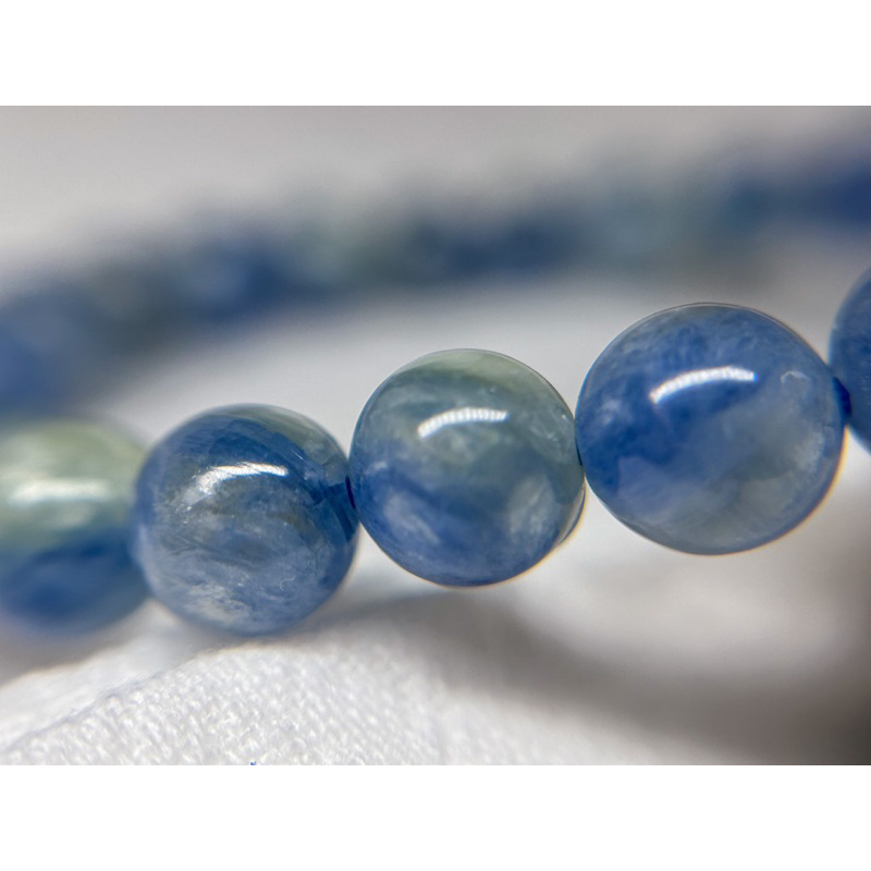 稀有特殊品項 藍晶石 藍綠共生 綠藍晶石 莫內花園 雙色藍晶石 7mm 閃亮效應 圓珠 散珠 單顆賣 油畫藍晶石