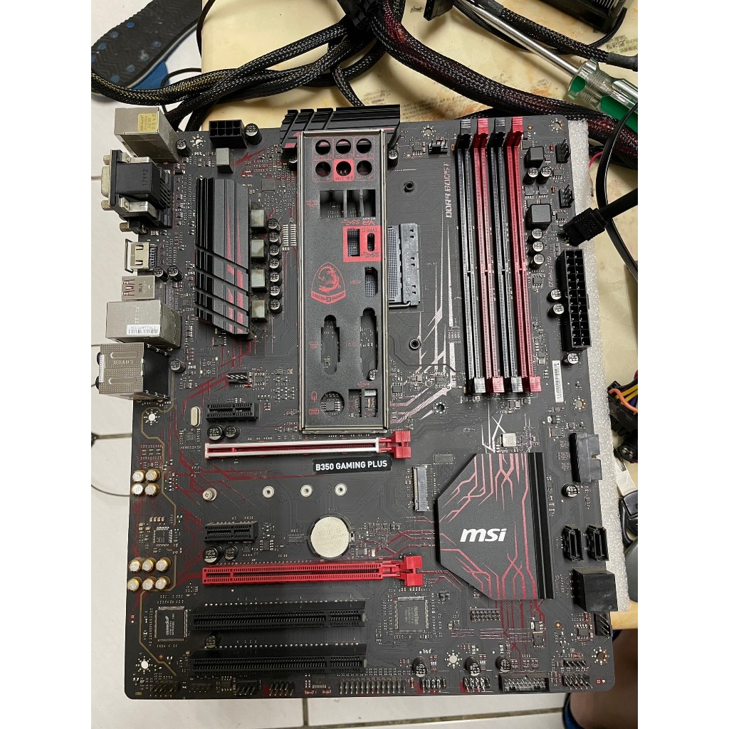 Msi B350 Gaming PLUS有檔板