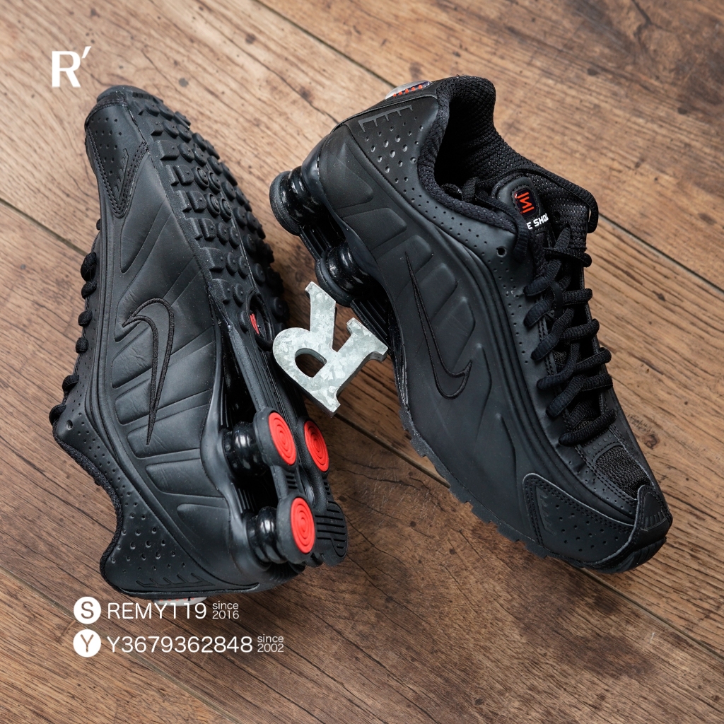 R’代購 W Nike Shox R4 OG 彈簧鞋 Triple Black 黑紅 AR3565-004
