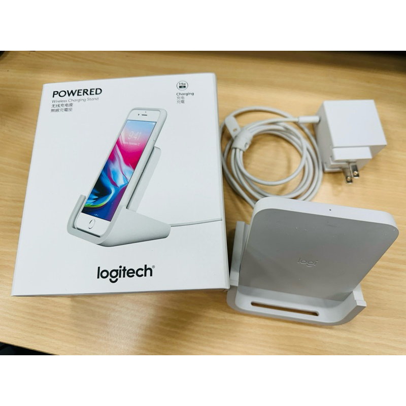 logitech POWERED Wireless Charging Stand