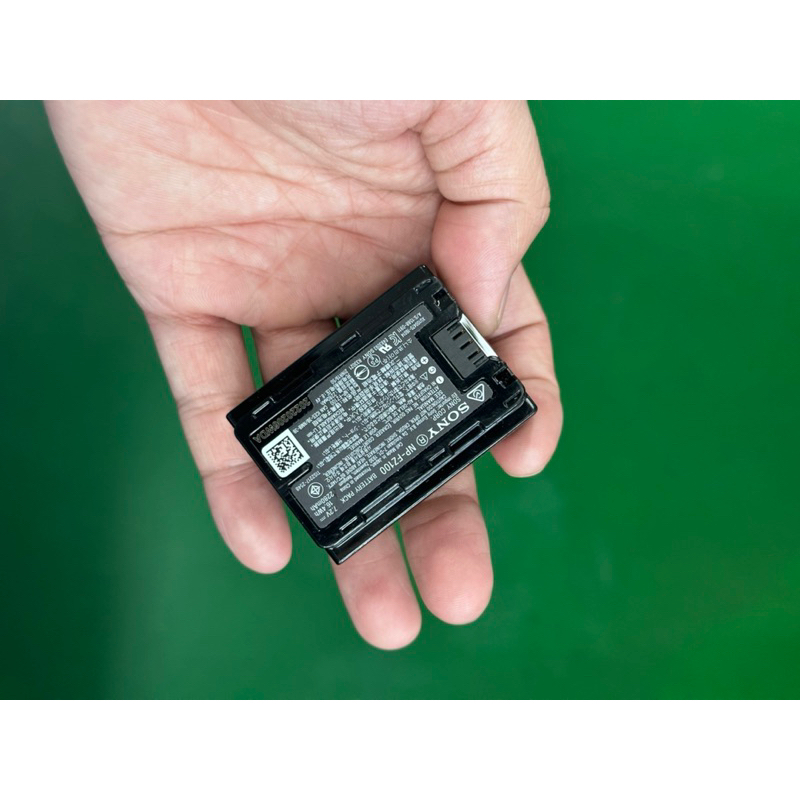 正品 原廠 np-fz100電池（Sony a73,a74,a7s3）
