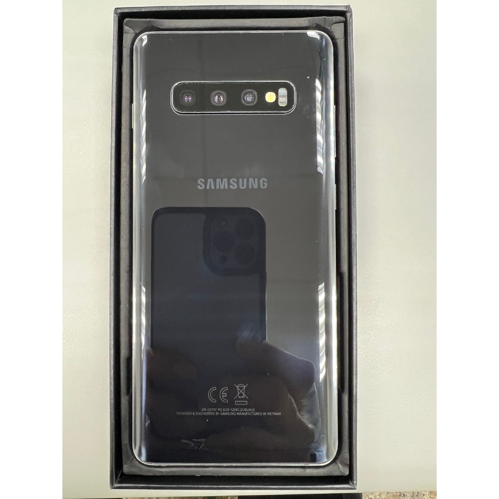 SAMSUNG Galaxy S10+ (絢光黑) 二手 高雄