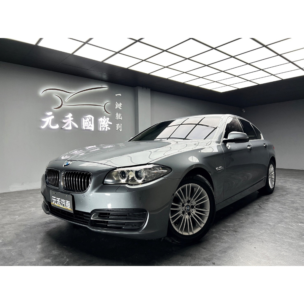 2015年 F10型 BMW 5-Series Sedan 520i