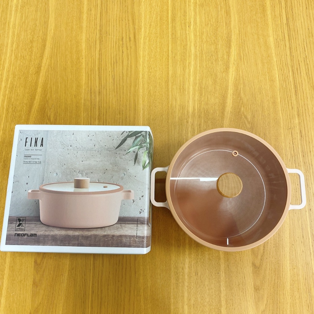 FIKA系列鑄造不沾雙耳低湯鍋 22cm 粉紅色 EK-FG-C22I-PINK NEOFLAM 附鍋蓋 湯鍋