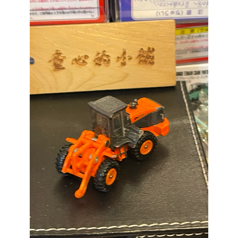 多美小汽車 No.71 工程車 日立 山貓 推土機 TOMICA