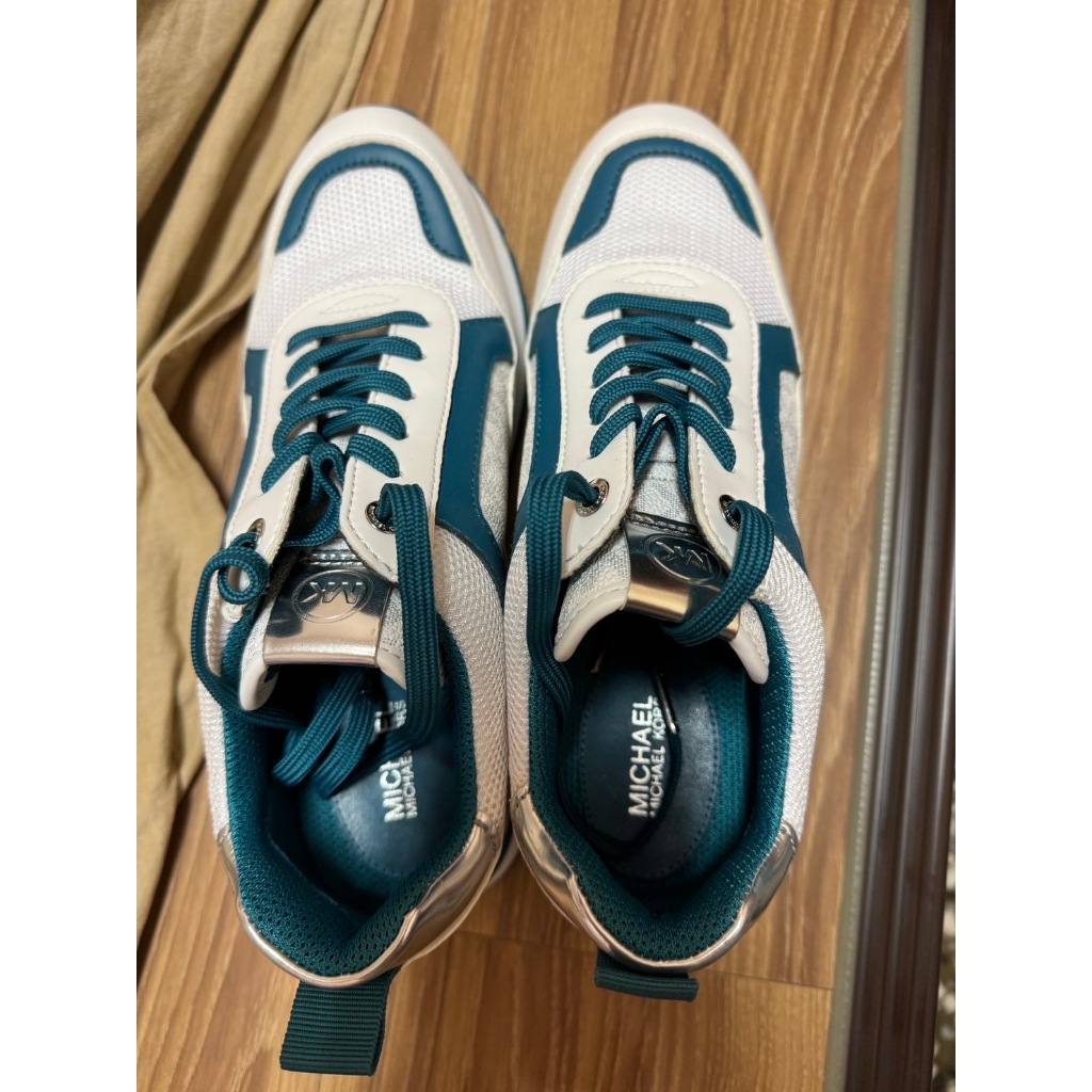 全新Michael Kors  MK滿版球鞋(增高鞋) 藍色 24.5（US7.5）