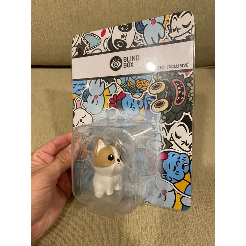 《玩具退坑》UNBOX 法鬥 吊卡 （2019年TTF）blond box 柴犬配色