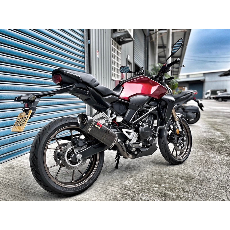 Honda CB300R 碳蠍管 行車記錄器 台本車 小資族二手重機買賣