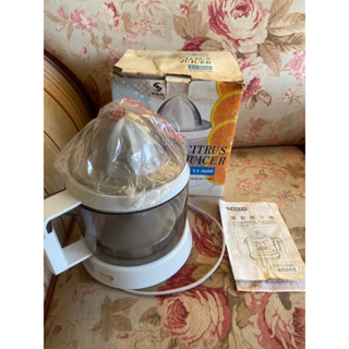 未使用過 達新牌 TJ-5660 電動榨汁機 new CITRUS JUICER