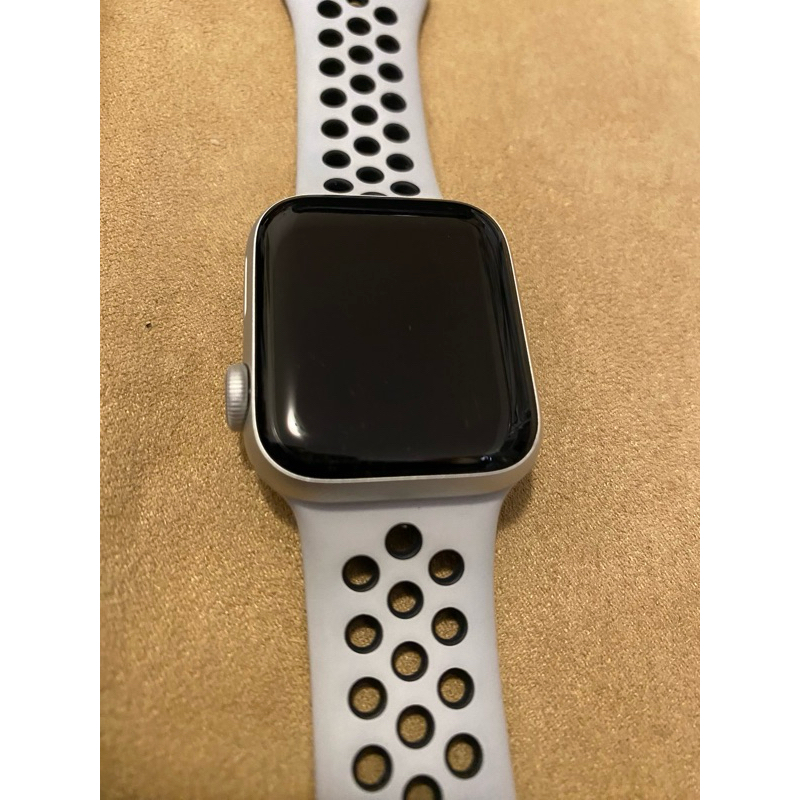 Apple Watch Series4 40mm Black Nike Sport Band GPS版（二手）