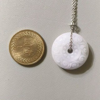 玉貴人…天然芙蓉種小平安扣淡雅紫翡翠玉墜項鍊，送證書.特價