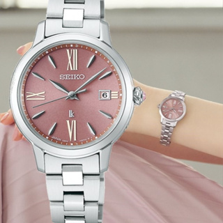 甜甜價私訊SEIKO精工 LUKIA 推薦款 太陽能電波 時尚粉紅腕錶 1B32-0AY0P/SSVW219J