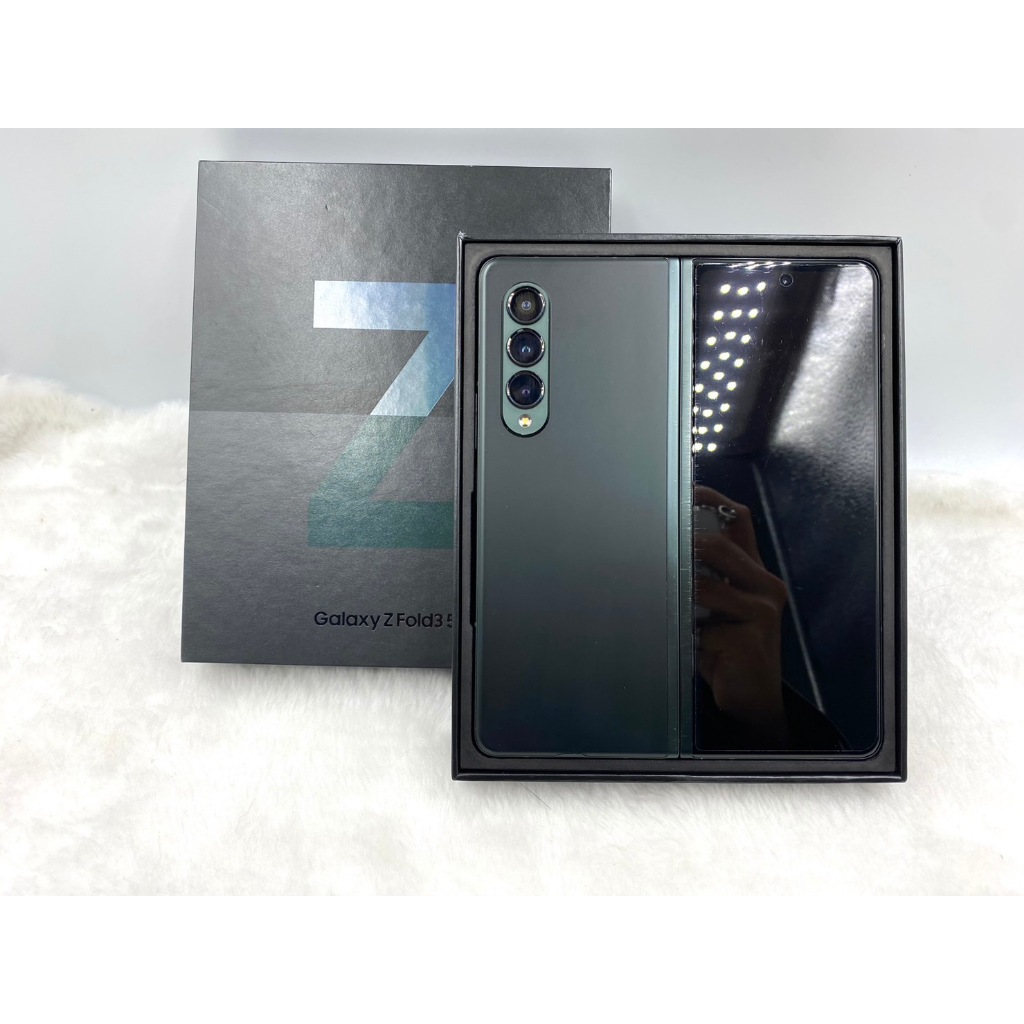 (台中手機GO)三星折疊機SAMSUNG Galaxy Z Fold3 256g 5G 二手機保固內 無卡分期