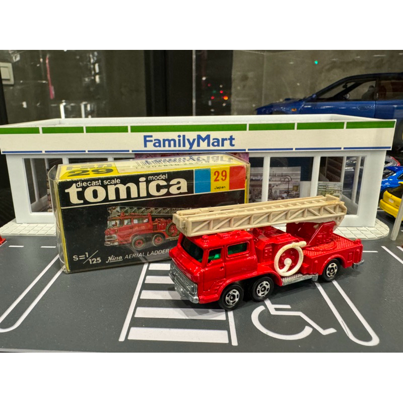 Tomica Tomy 黑盒 日本製 no.29 Hino Aerial Ledder truck 雲梯車 絕版