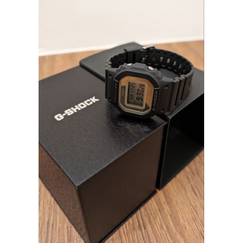 CASIO 卡西歐 G-SHOCK 經典款 纖薄精巧 金屬質感 經典方形 GMD-S5600 黑色 手錶 watch