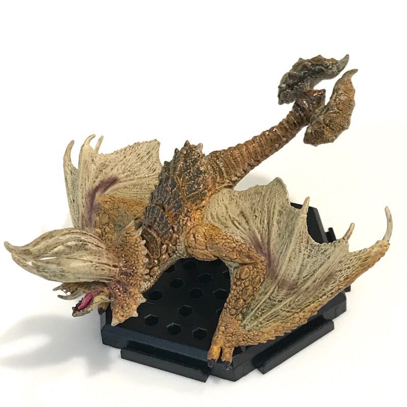阿頑宅一起 CAPCOM 魔物獵人 歷戰角龍 角龍 盒玩 塵魔 黃角龍 黑角龍 遊戲周邊 公仔 交換禮物 聖誕禮物