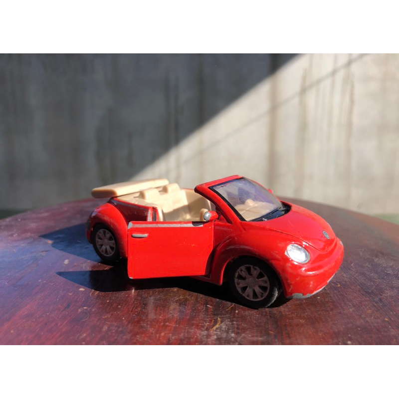 正版 maisto福斯 Volkswagen New Beetle 敞篷金龜 1/37 合金車 模型車