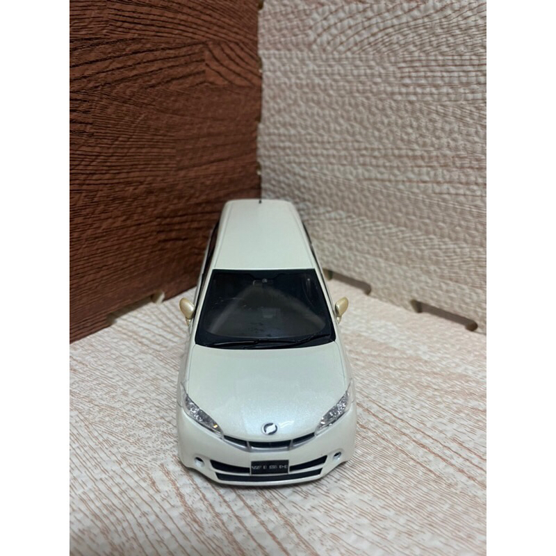 Toyota WISH 珍珠白 1/24 日規原廠模型車