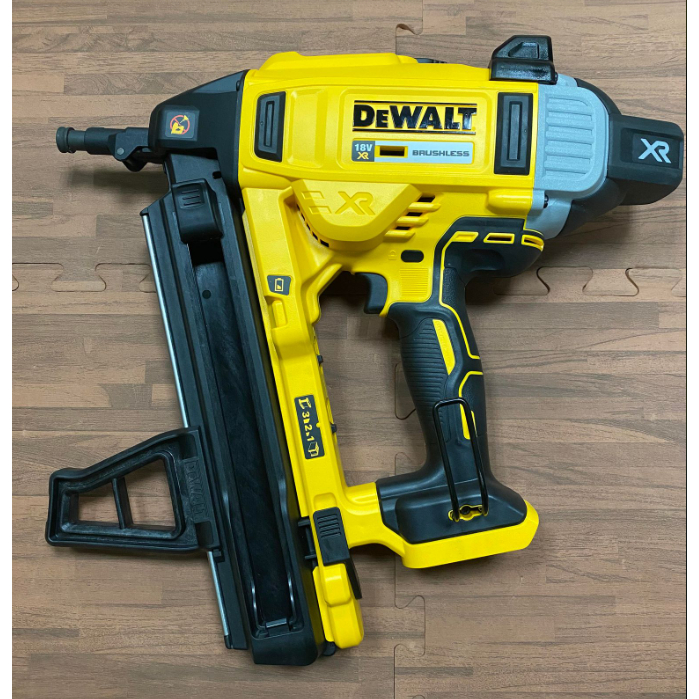 【五金小賣家】得偉DEWALT｜DCN890 20V無碳刷 混凝土釘槍\\★原廠公司貨保固3年★