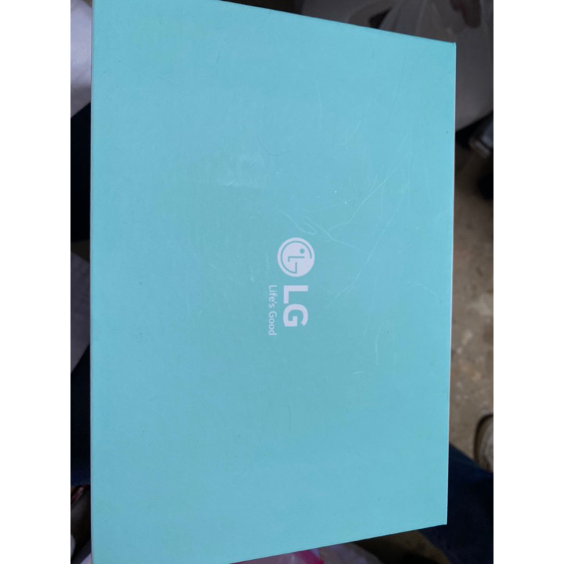 LG 樂金 空氣清淨機充電盒 PuriCare Weatable Air Purifier Case