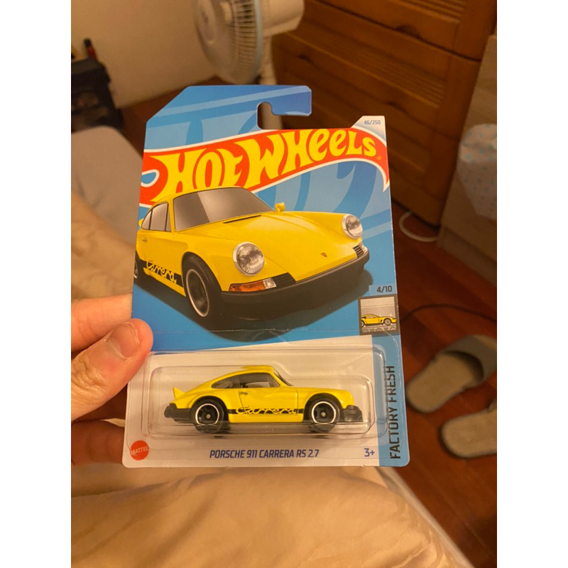 風火輪 hotwheels Porsche 911 carrera rs 2.7 黃色