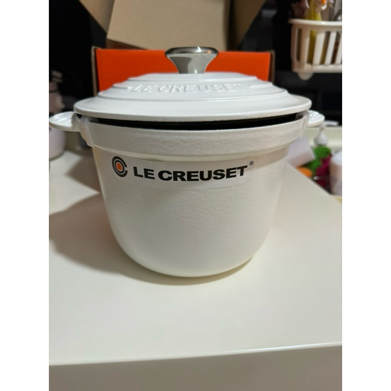 Le creuset SAS 萬用窈窕鑄鐵鍋 棉花白鋼頭