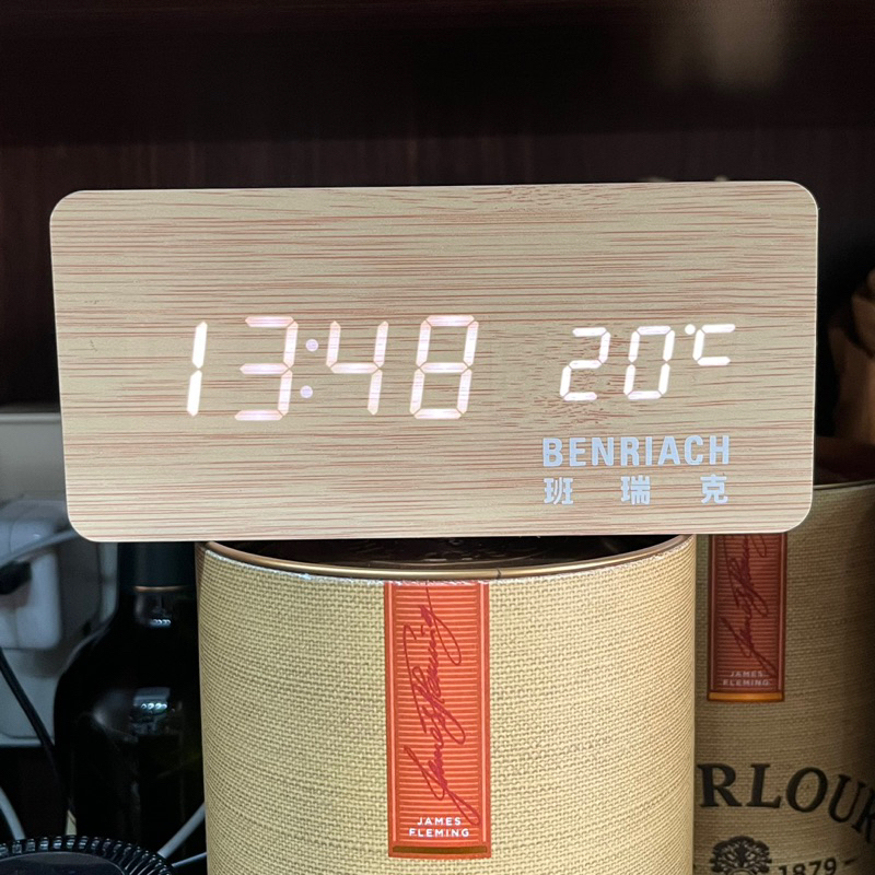 BENRIACH 班瑞克 LED木紋質感時鐘⏰