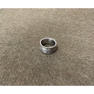 細線條鋼絲戒指（二手）