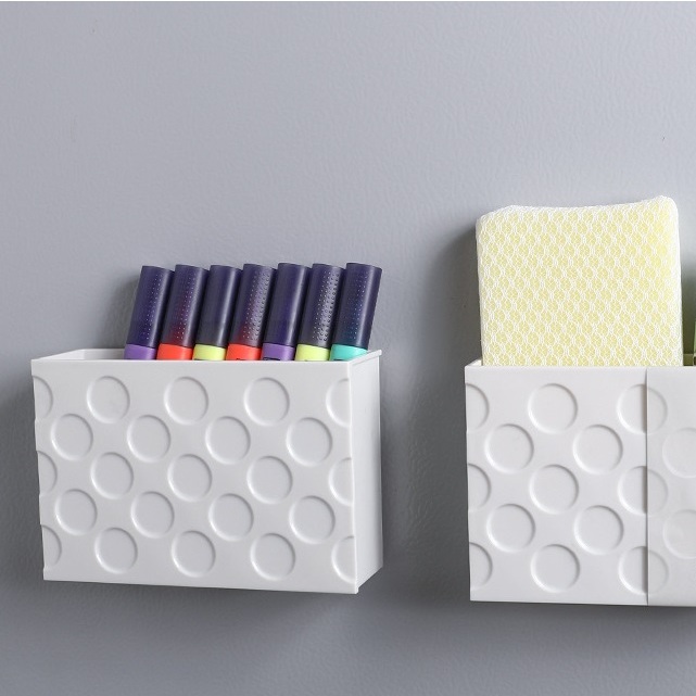 磁吸式收納置物盒【顏色隨機出貨】兩種規格 文具收納 辦公桌收納