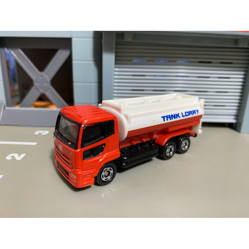 Tomica 多美 非賣品 NOSSAN DIESEL油罐車 紅白