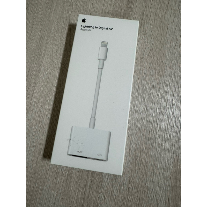 iPhone HDMI 轉接頭 （Apple店買，全新未用）