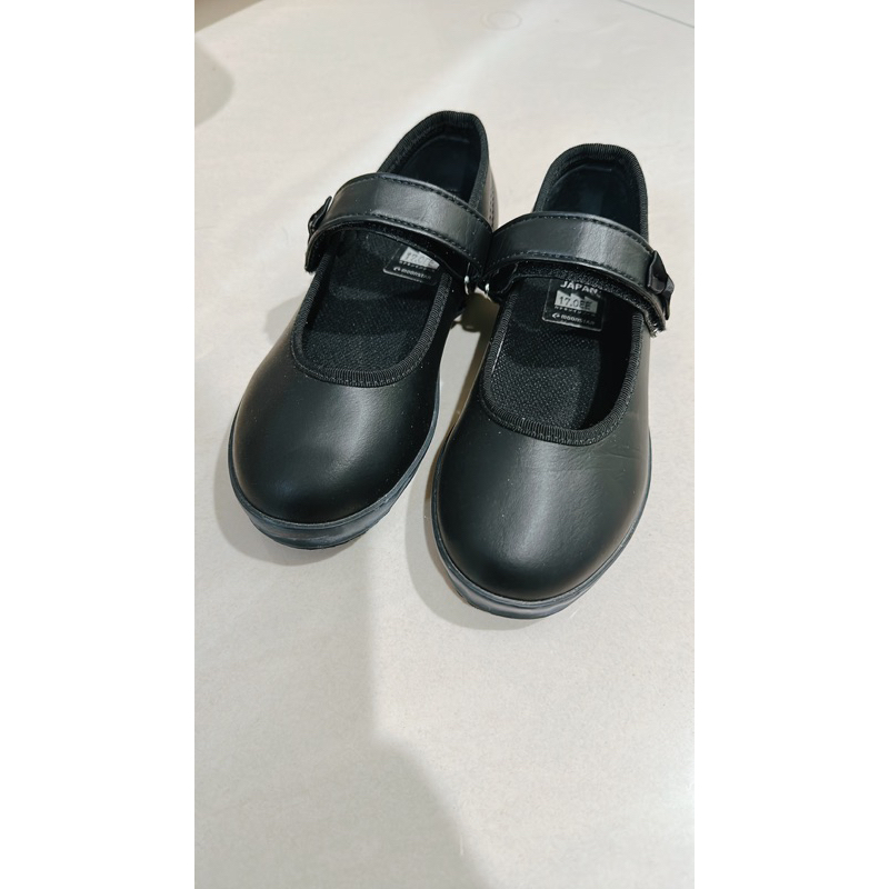 二手moonstar 17cm黑色皮鞋(日本製）