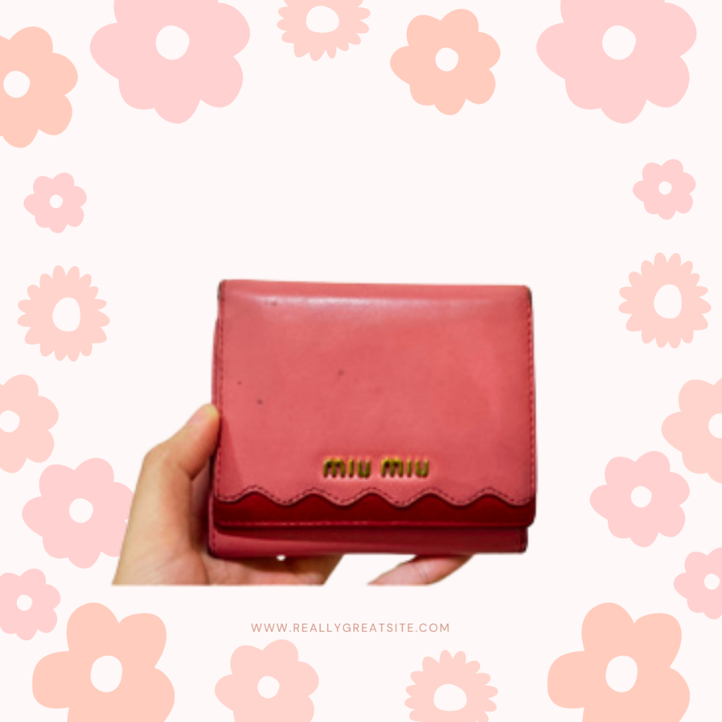 miu miu wallet 粉紅色真皮短夾、錢包