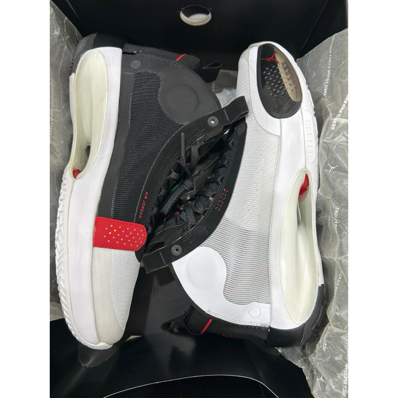 Air Jordan 34 XXXIV 白黑紅 芝加哥Bred配色 實戰籃球鞋 AR3240-100