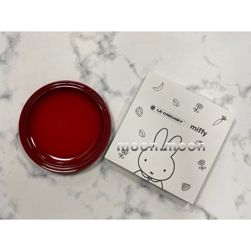 Le Creuset 法廚 瓷器圓盤23CM 櫻桃紅 米飛兔系列平盤 miffy 點心盤 蛋糕盤